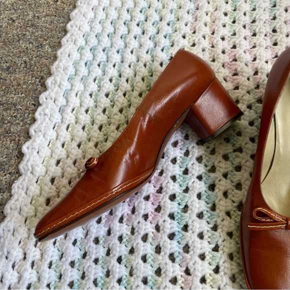 *SOLD* Vintage Hold Renfrew Pumps - Picture 8 of 11